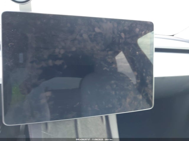 2024 TESLA MODEL Y 7SAYGDEE4RA275718 Photo 6