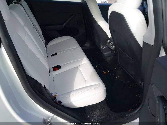 2024 TESLA MODEL Y 7SAYGDEE4RA275718 Photo 7