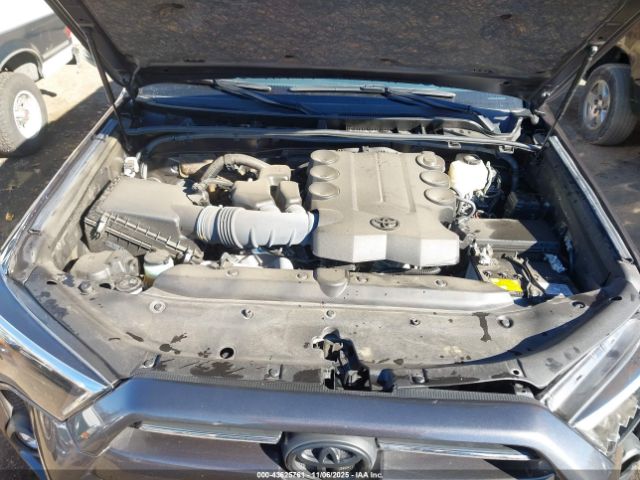 2023 TOYOTA 4RUNNER JTENU5JRXP6134165 Photo 9
