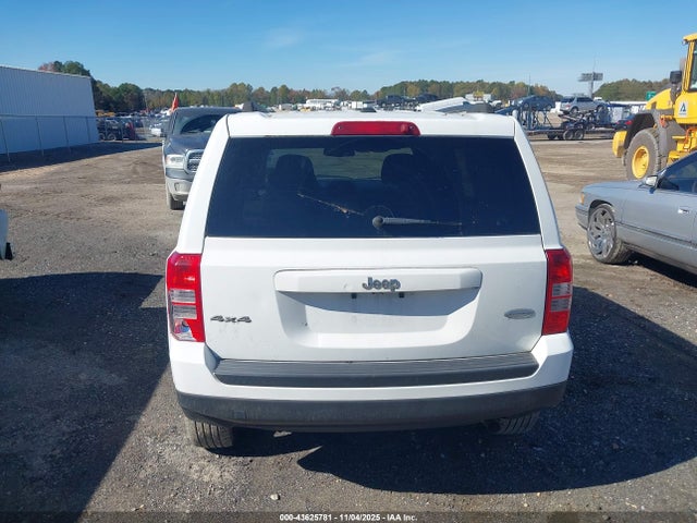 Продажа на аукционе авто 2017 Jeep Patriot Latitude 4x4, vin: 1C4NJRFB3HD179848, номер лота: 43625781