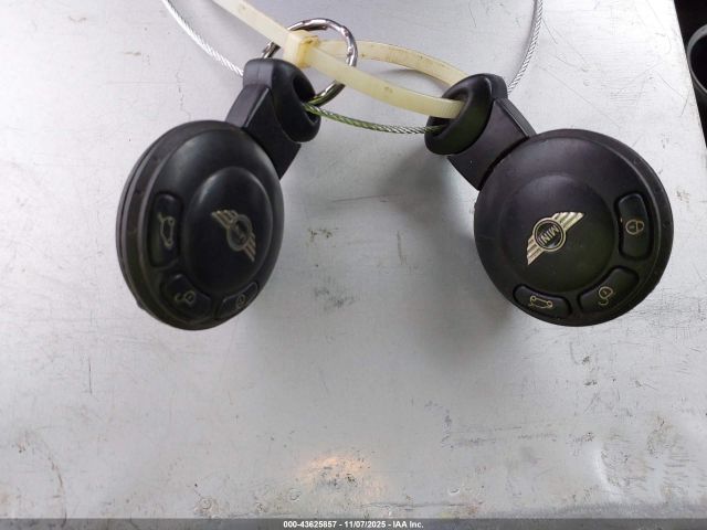 2009 MINI COOPER S WMWMF73589TW81677 Photo 10