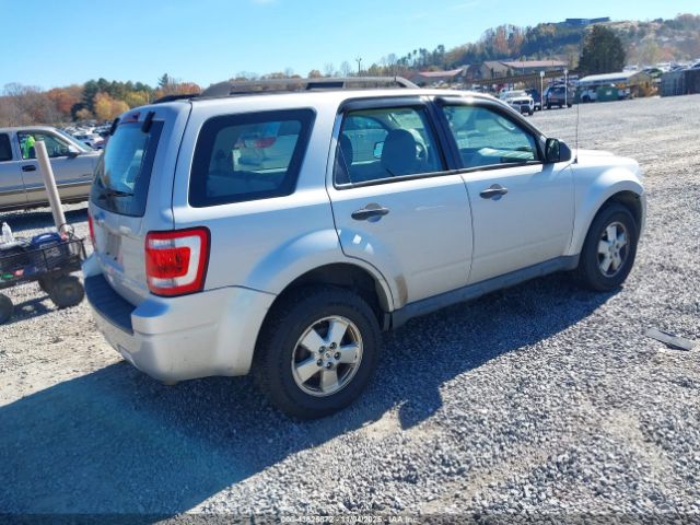 2012 FORD ESCAPE 1FMCU0C70CKA98557 Photo 3