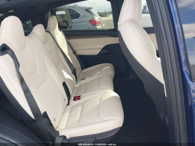 2023 TESLA MODEL X 7SAXCDE57PF380700 Photo 7