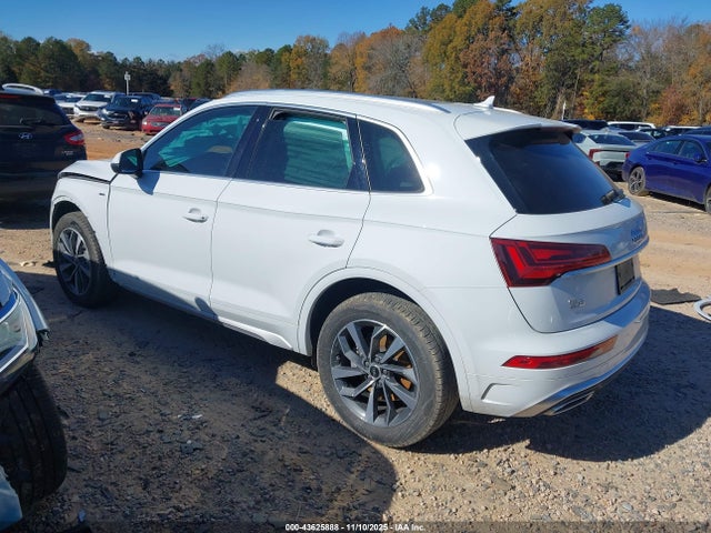 2023 AUDI Q5 WA1EAAFY5P2019156 Photo 2