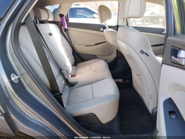 2018 HYUNDAI TUCSON KM8J33A46JU663304 Photo 7