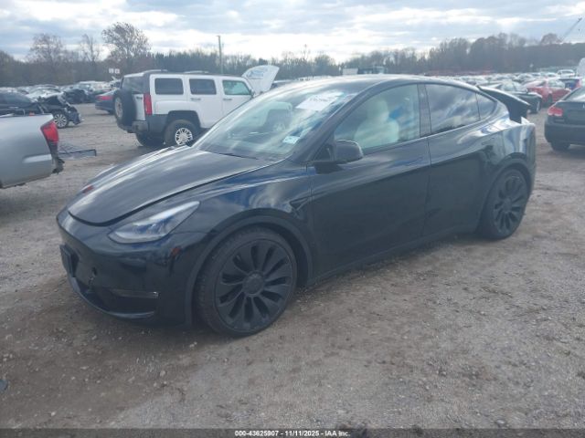 2021 TESLA MODEL Y 5YJYGDEF3MF246549 Photo 1