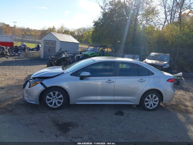 Toyota COROLLA LE 2021 5YFEPMAE8MP178401 Image 14