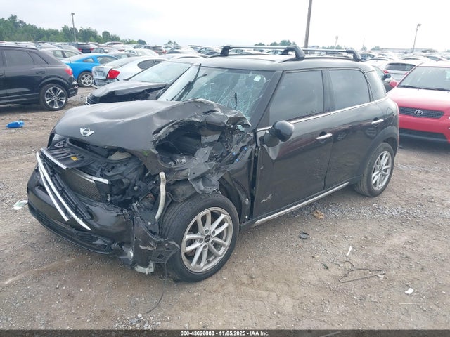 2016 MINI COUNTRYMAN WMWZC5C58GWU20371 Photo 1