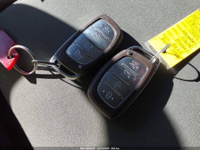 2019 HYUNDAI IONIQ HYBRID KMHC75LC4KU151586 Photo 10