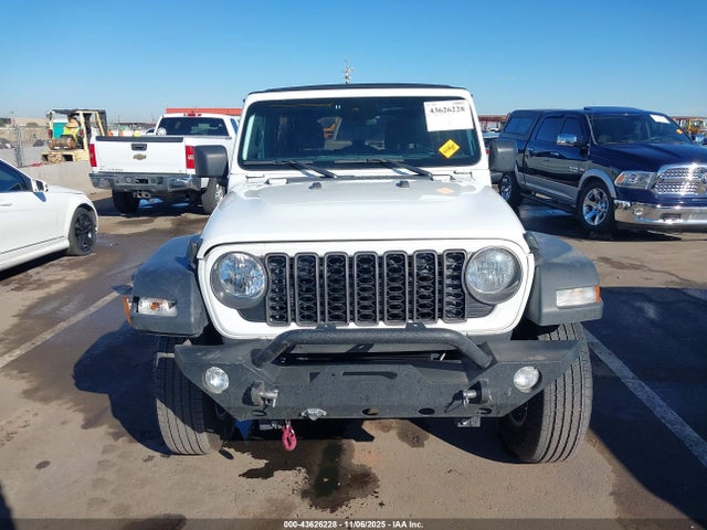 1C4PJXDG5RW273800 Jeep Wrangler 4-door Sport S 4x4