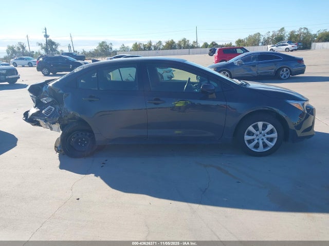 Toyota Corolla Hybrid Le 2025 JTDBCMFE2S3109040 Image 13