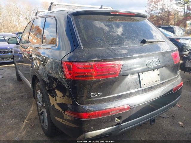 2018 AUDI Q7 WA1VAAF70JD021304 Photo 2