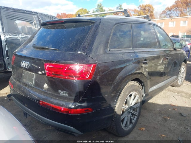 2018 AUDI Q7 WA1VAAF70JD021304 Photo 3