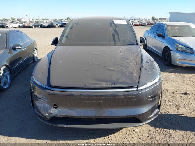 Tesla Model Y Rwd 2026 7SAYGDED5TA470466 Image 12