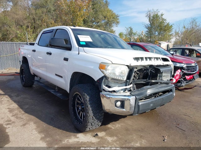 43626604 :رقم المزاد ، 5TFDW5F16EX333153 vin ، 2014 Toyota Tundra Sr5 5.7l V8 مزاد بيع