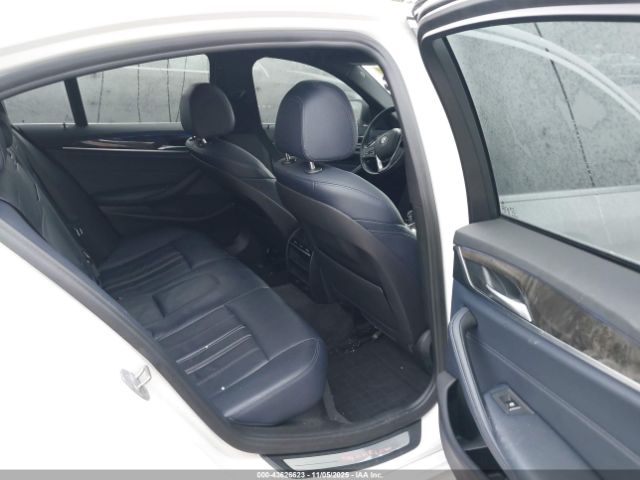 2018 BMW 530I WBAJA7C56JWA73647 Photo 7