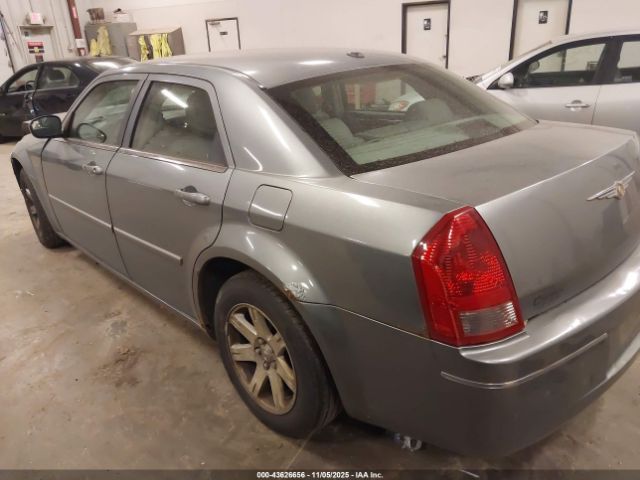 2007 CHRYSLER 300 2C3KA53G87H799595 Photo 2
