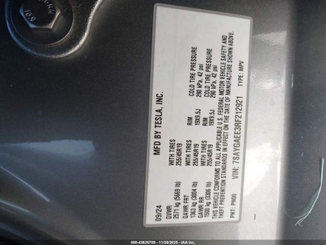 2024 TESLA MODEL Y 7SAYGAEE3RF212921 Photo 8