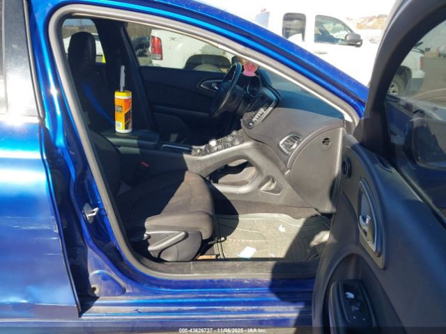 2015 CHRYSLER 200 1C3CCCAB1FN632690 Photo 4