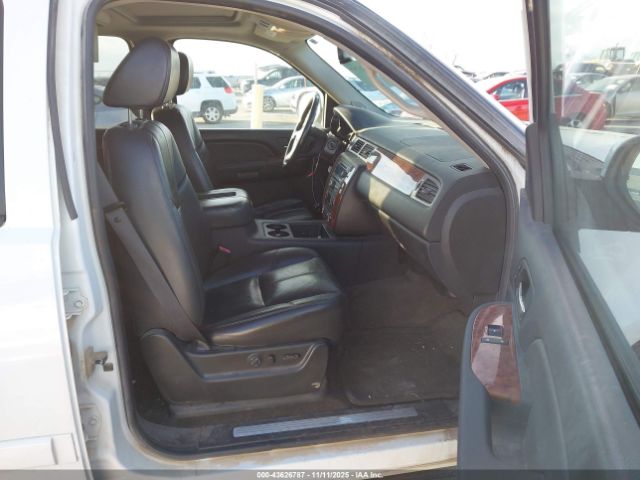 2007 CHEVROLET TAHOE 1GNFK130X7J406501 Photo 4