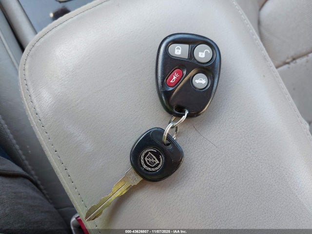 2004 CADILLAC DEVILLE 1G6KF57964U183365 Photo 10