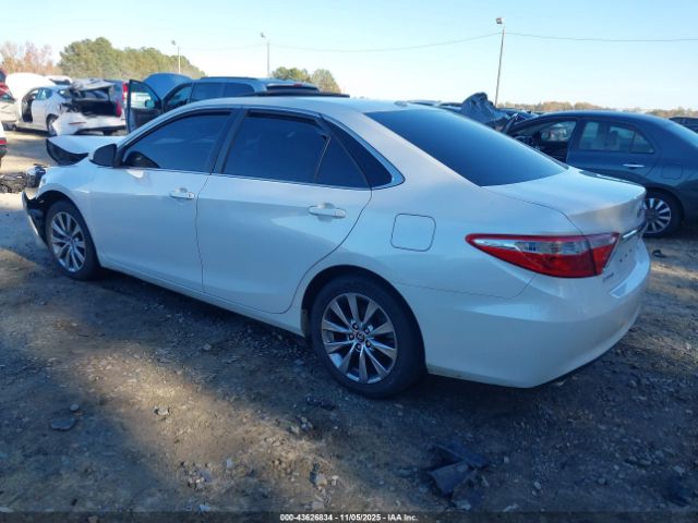 2015 TOYOTA CAMRY 4T1BK1FK1FU029893 Photo 2