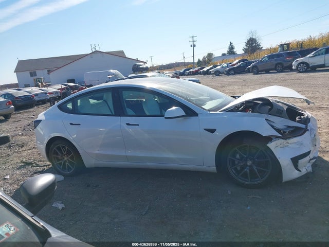 Aukcja sprzedaży 2022 Tesla Model 3 Rear-wheel Drive, vin: 5YJ3E1EA9NF319749, numer aukcji: 43626999