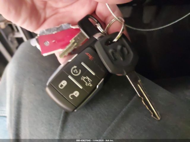 2020 RAM 2500 3C6UR5FJ6LG275495 Photo 10