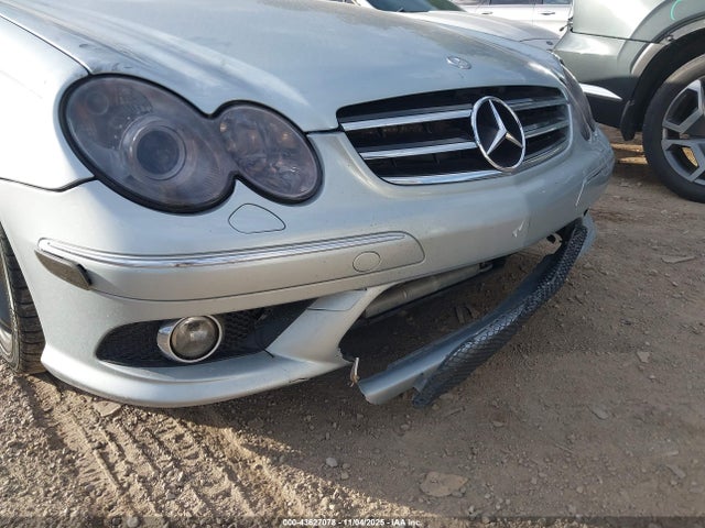 2008 MERCEDES-BENZ CLK 550 WDBTJ72H98F237969 Photo 5