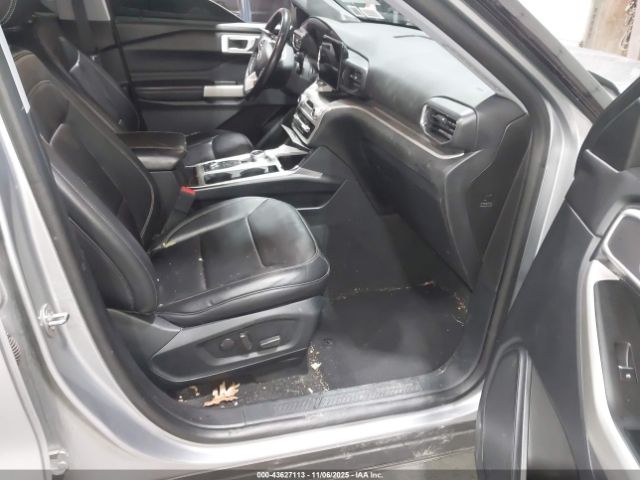 2021 FORD EXPLORER 1FMSK8DH9MGA25926 Photo 4