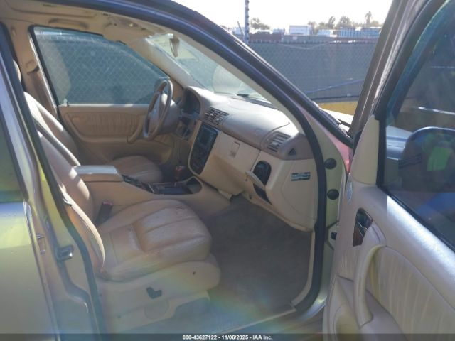 2001 MERCEDES-BENZ ML 320 4JGAB54E91A222643 Photo 4