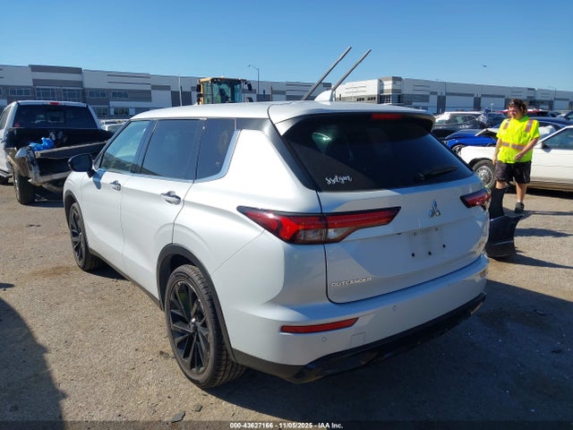 2023 MITSUBISHI OUTLANDER JA4J3UA81PZ018479 Photo 2