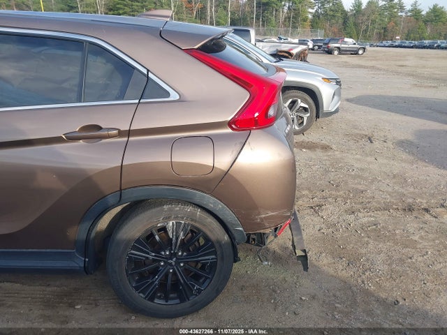2019 MITSUBISHI ECLIPSE CROSS JA4AT4AA9KZ022257 Photo 5