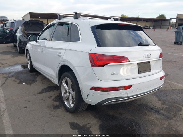 2021 AUDI Q5 WA1BAAFY7M2024843 Photo 2