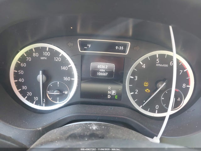 43627282 :رقم المزاد ، SJKCH5CP3HA034044 vin ، 2017 Infiniti Qx30 Sport مزاد بيع