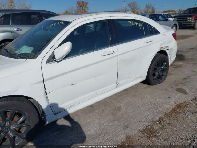 2014 CHRYSLER 200 1C3CCBCG2EN180119 Photo 5