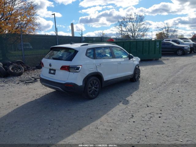 2022 VOLKSWAGEN TAOS 3VVDX7B26NM050511 Photo 3