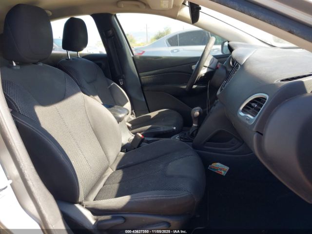 2016 DODGE DART 1C3CDFBBXGD701641 Photo 4