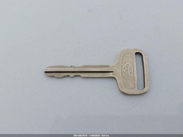 2000 TOYOTA TUNDRA 5TBBT441XYS124899 Photo 10