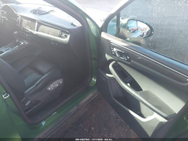 2020 PORSCHE MACAN WP1AA2A50LLB00351 Photo 4