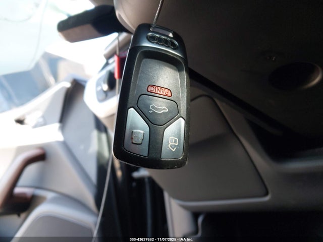 2018 AUDI A5 WAUBNCF52JA119840 Photo 10