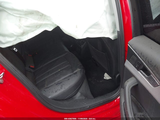 2017 AUDI A4 WAULMAF4XHN069226 Photo 7