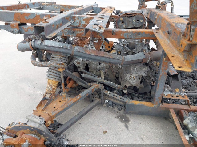 3NSRNE575KE739935 Polaris Ranger Crew 570-4 Eps