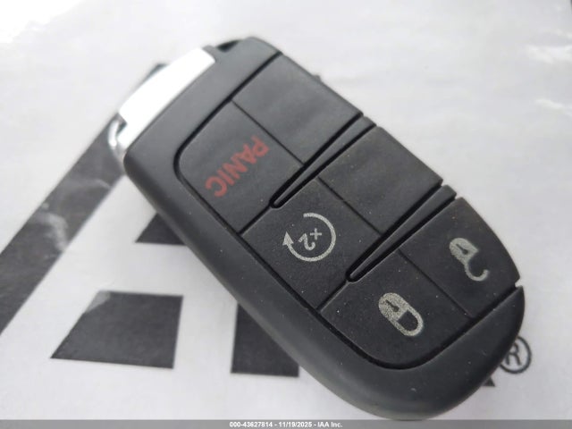 2017 Dodge Journey Sxt Awd მანქანა იყიდება აუქციონზე, vin: 3C4PDDBG8HT592198, აუქციონის ნომერი: 43627814