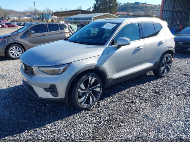2023 VOLVO XC40 YV4L12UA9P2066115 Photo 1