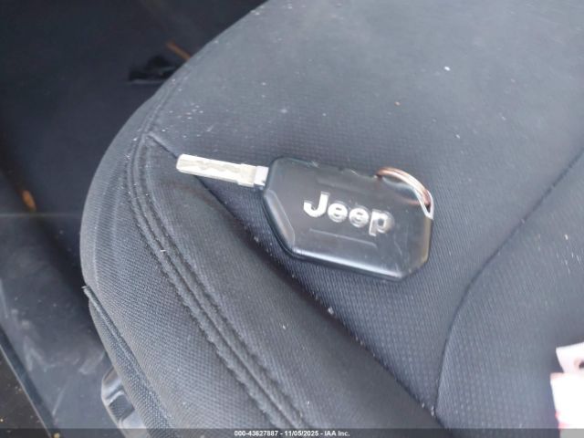 2021 JEEP WRANGLER 1C4GJXAN2MW712298 Photo 10