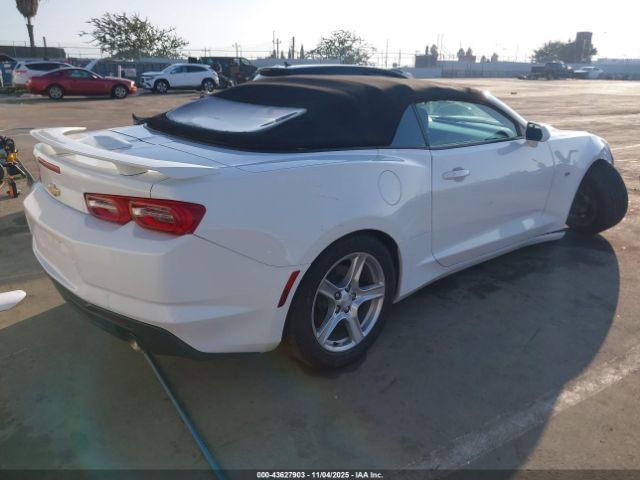 2020 CHEVROLET CAMARO 1G1FB3DS1L0111431 Photo 3