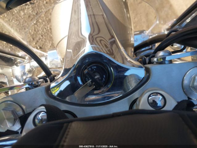 2010 YAMAHA XVS950 JYAVN01E3AA010563 Photo 10