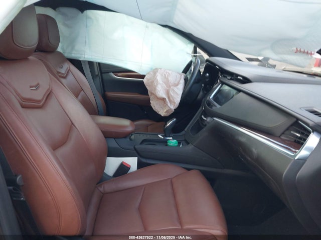 2019 CADILLAC XT5 1GYKNDRS5KZ287317 Photo 4