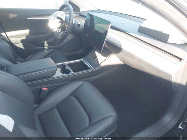 2023 TESLA MODEL 3 5YJ3E1EA5PF511012 Photo 4